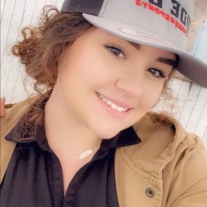 Meet your Posher, Sara